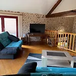 Mini-hôtel Chez Sam La Marguetière 3*