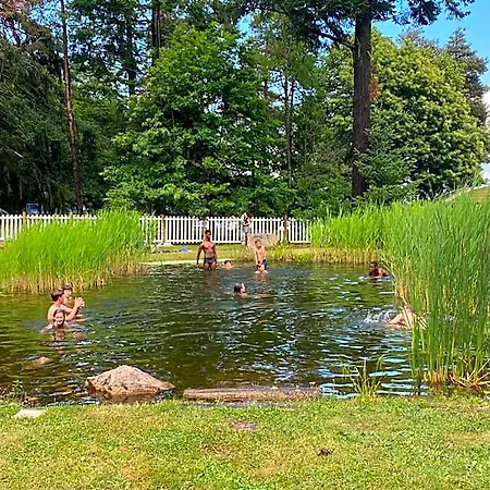 Du Cote De Chez Sam Värdshus