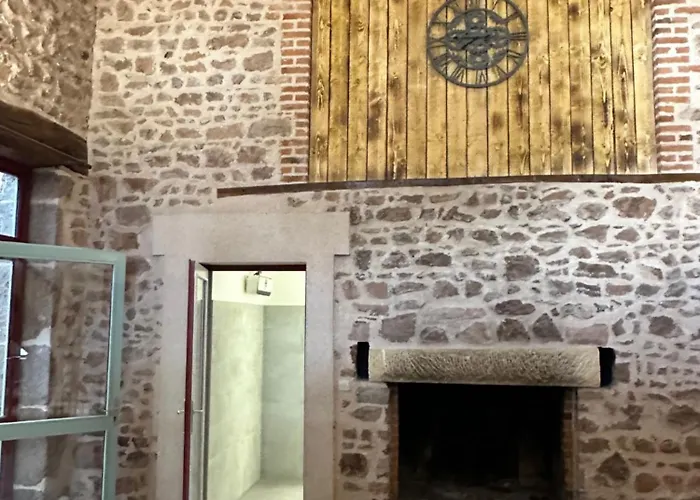 Du Côté De Chez Sam Inn